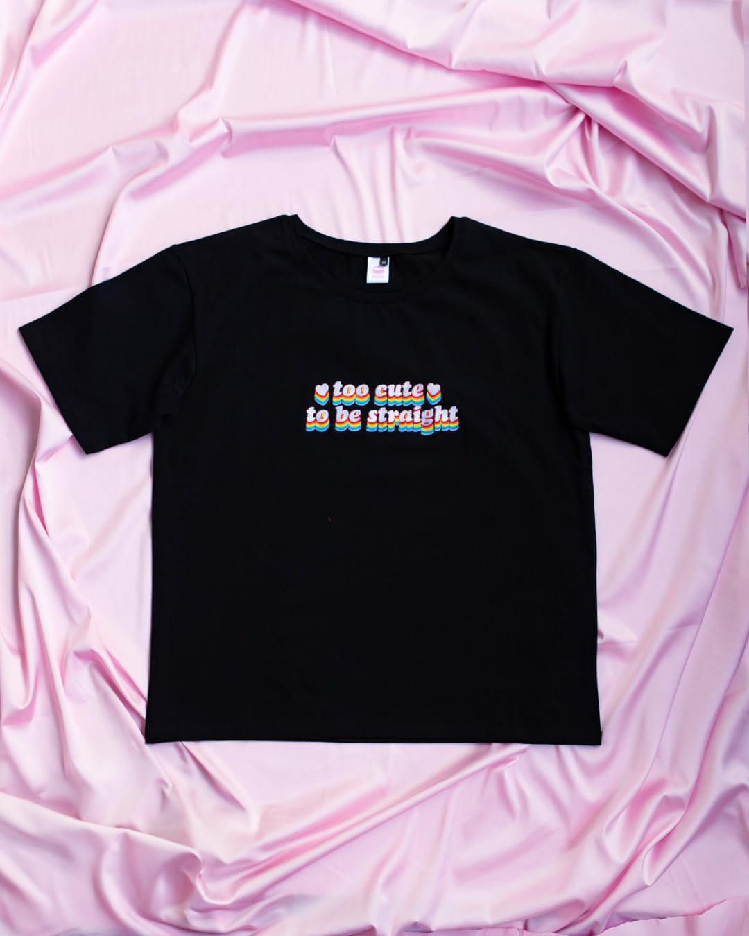 tshirt-sasha-czarny-too-cute-to-be-straight-gwp-brand-1.jpg