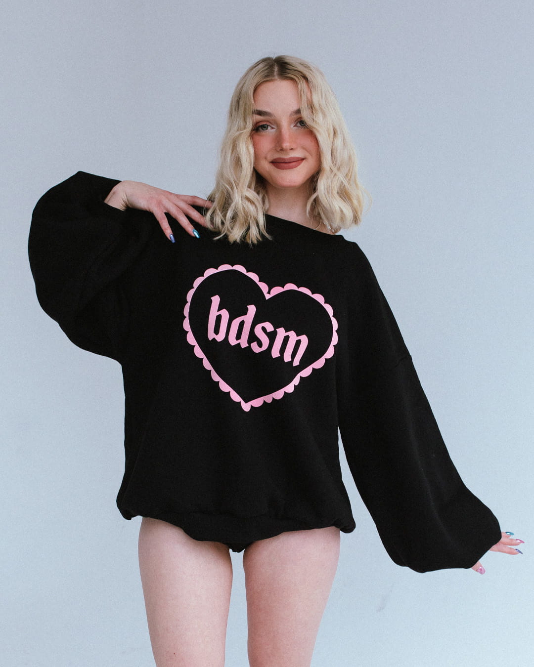 czarna-bluza-madame-bdsm-gwp-brand-2.jpg