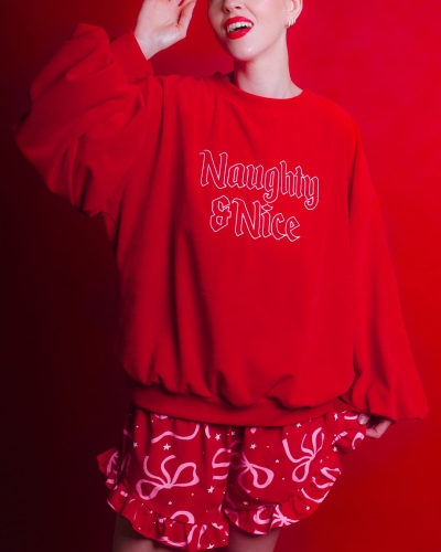 welurowa-czerwona-bluza-madame-naughty-nice-gwp-brand-2 kopia.jpg