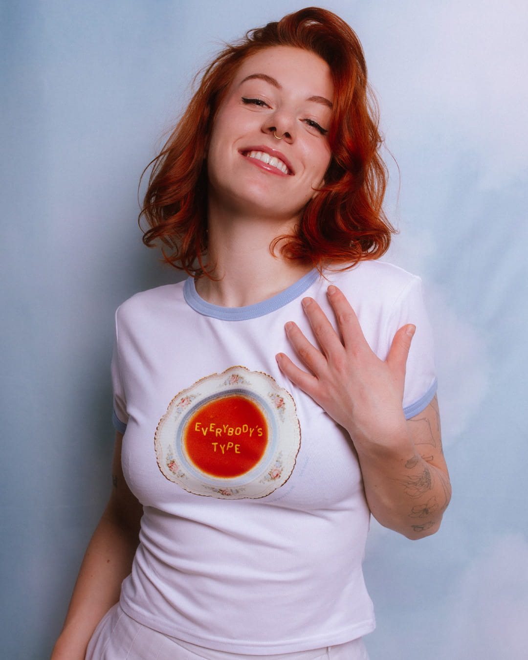 bialy-tshirt-gaya-zupa-pomidorowa-gwp-brand3.jpg
