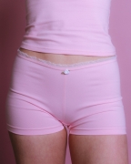 rozowe-majtki-juls-z-biala-rozyczka-gwp-brand-1.jpg