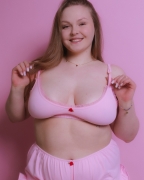 rozowy-top-katrin-z-czerwona-rozyczka-gwp-brand-2.jpg