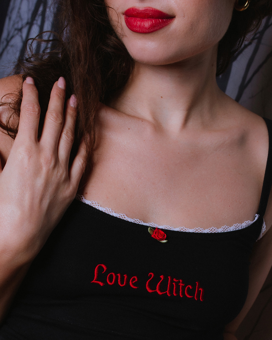 czarny-top-kat-love-witch-gwp-brand-5.jpg
