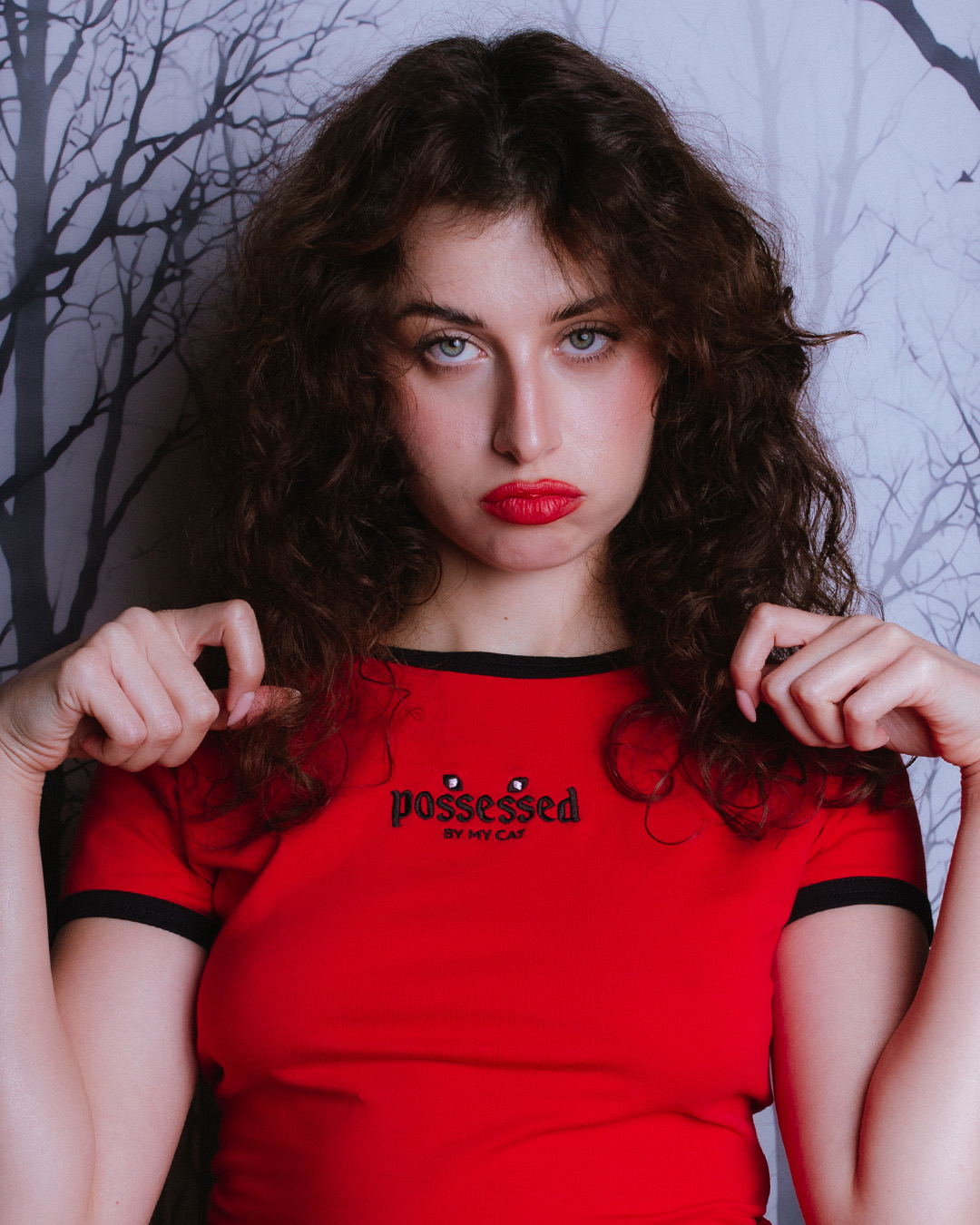 czerwony-tshirt-gaya-possessed-by-my-cat-gwp-brand-2.jpg